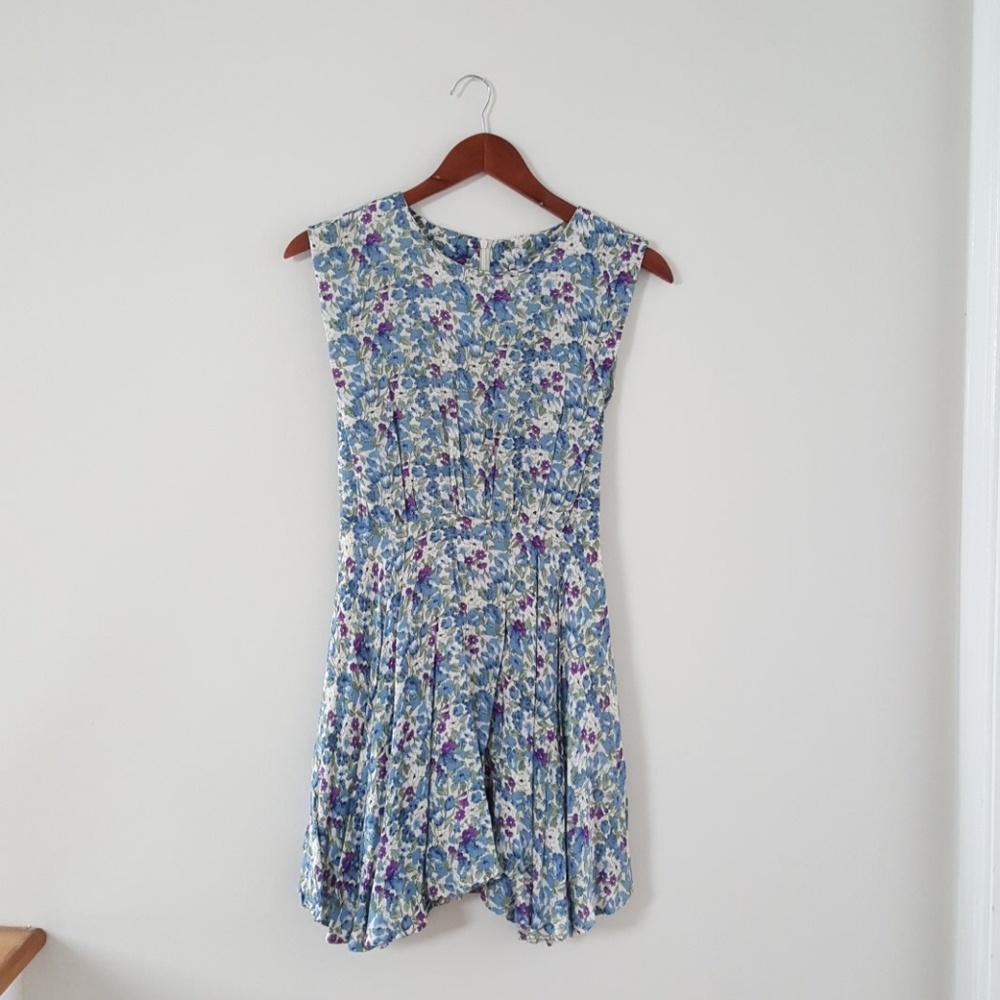 💙SOLD💙New floral mini dress